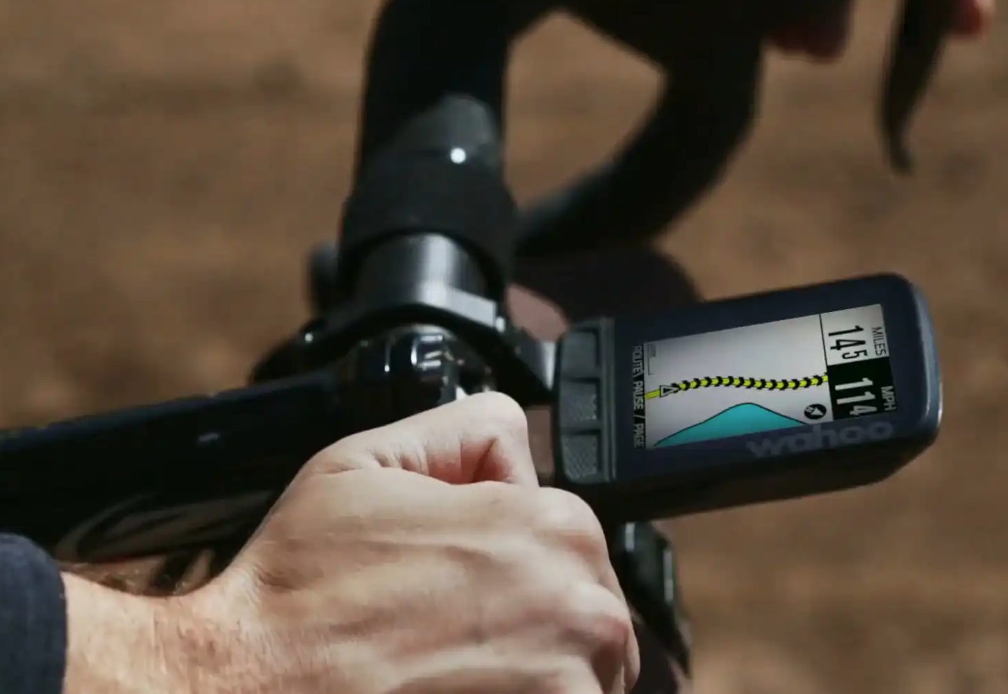 Garmin Wahoo head unit cycling computer